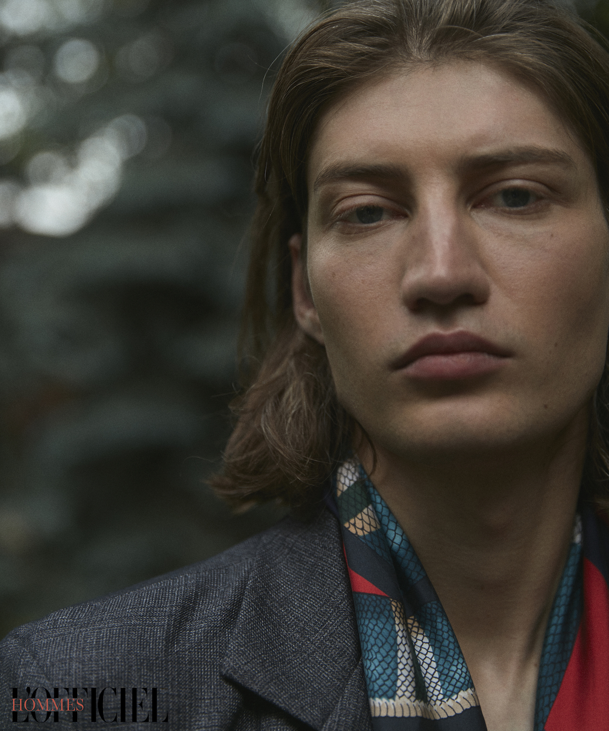 Пальто, шорты, Muse; Платок, Gucci