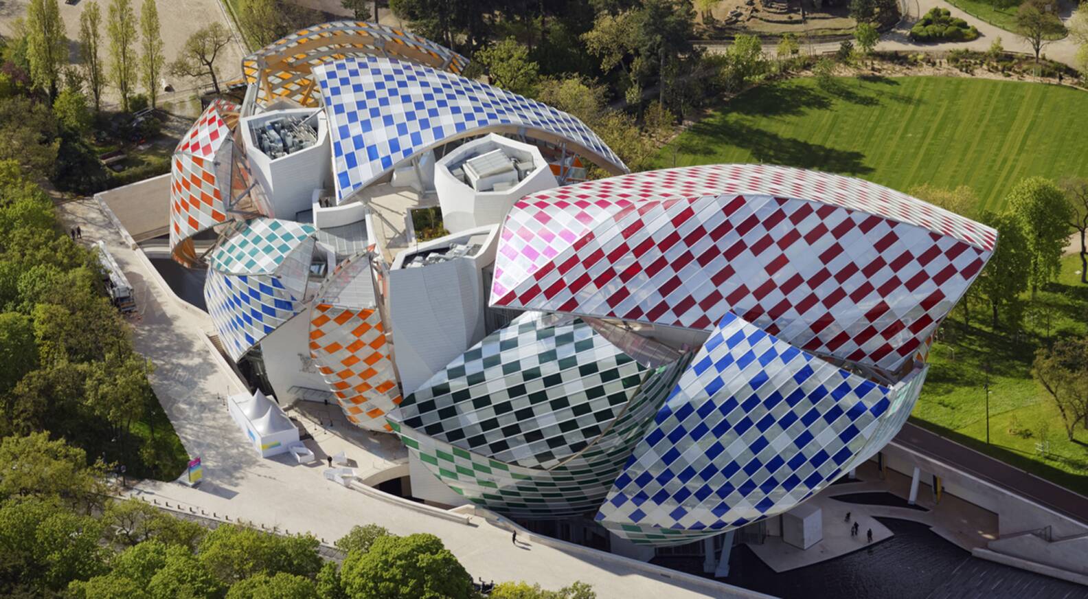  Fondation Louis Vuitton, Париж, архитектор Фрэнк Гери