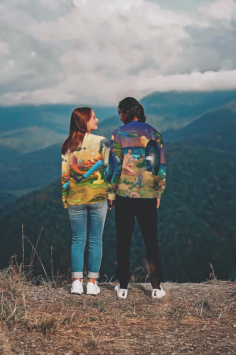 свитшоты, созданные платформой DressX в коллаборации с украинским муралистом Waone «Waone Sweatshirt Spark of Life»