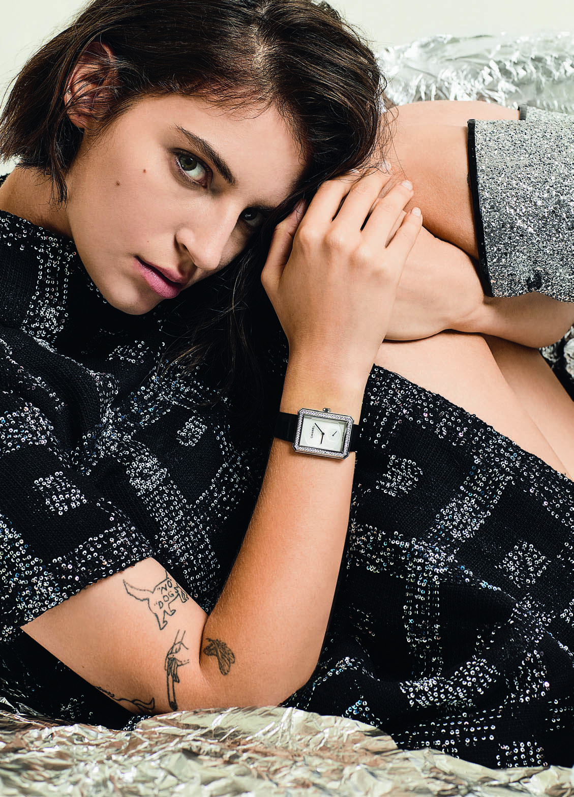 Часы, платье, сапоги - CHANEL