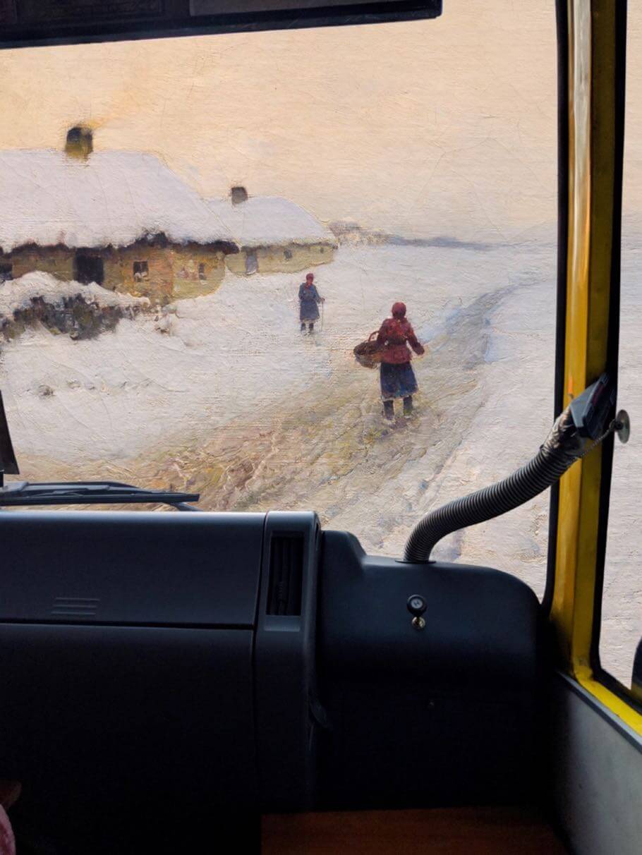 В коллаже использован фрагмент работы Петра Левченко (Деревня зимой, 1900)