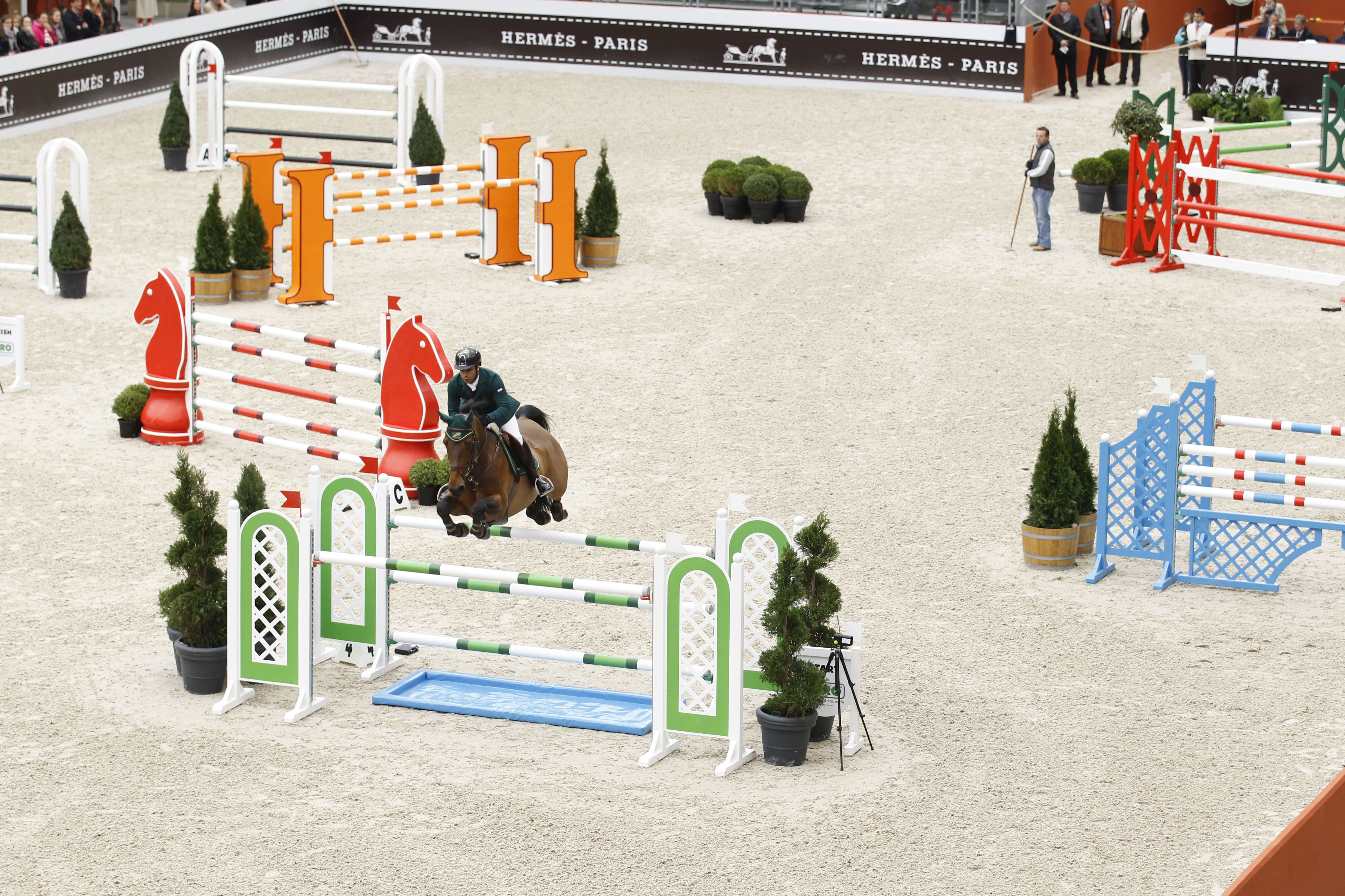 © HERMÈS, DIMITRI RYBALTCHENKO. Le Saut Hermès, Les Obstacles