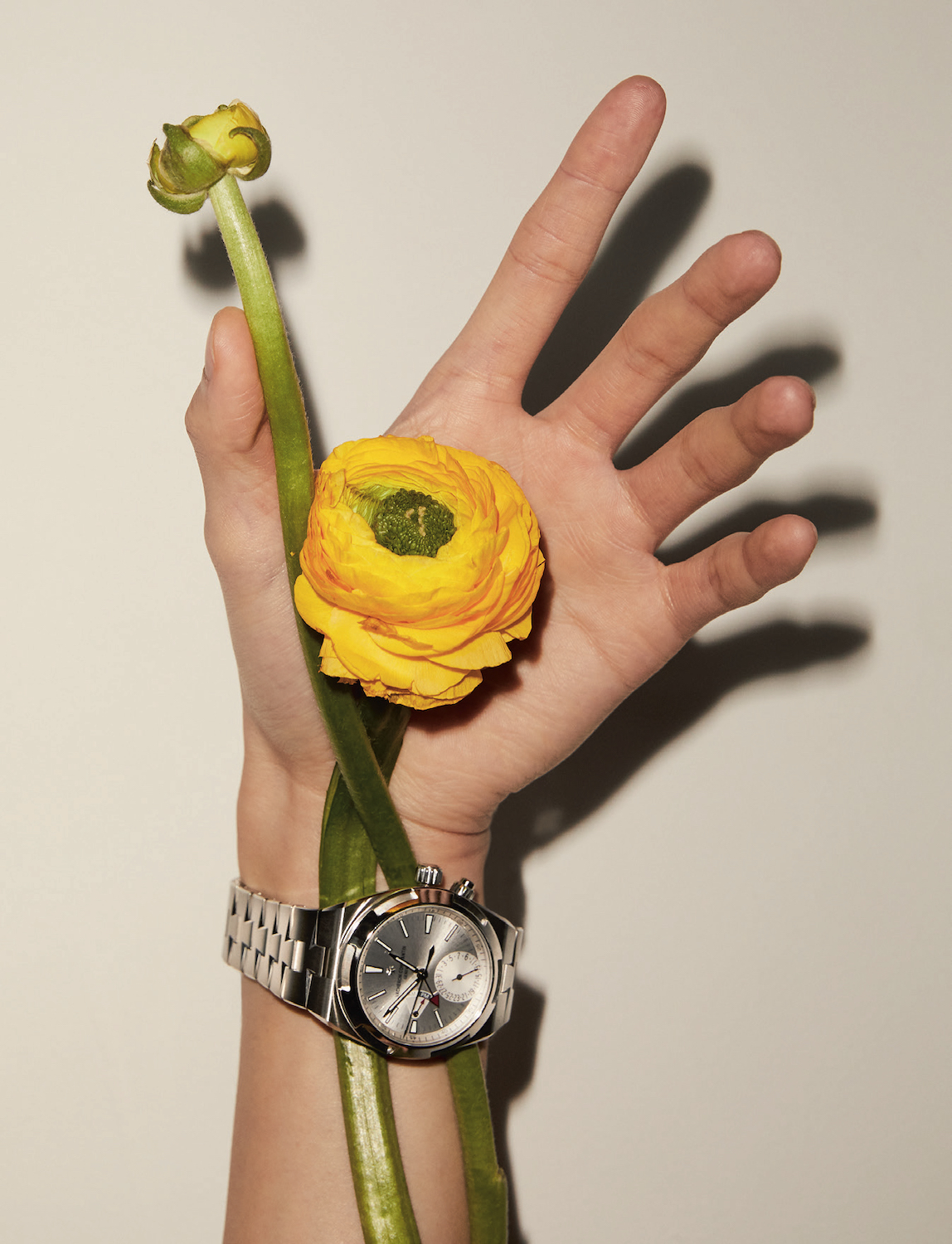 Overseas Dual Time, белый циферблат, Vacheron Constantin 