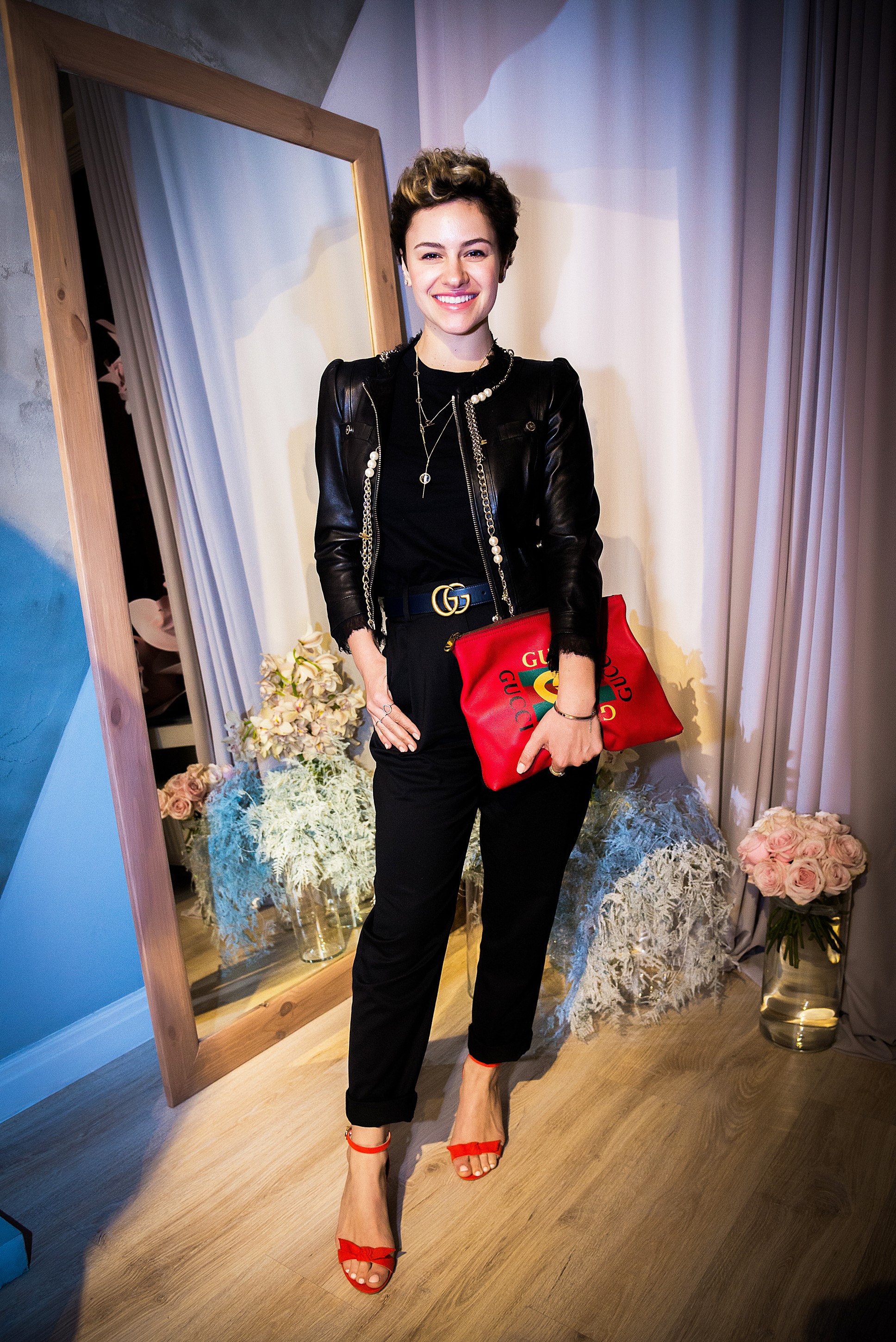 Даша Плужник