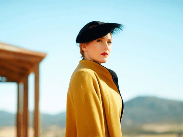 Образ и стиль киногероини: Кейт Уинслет в фильме "Месть от-кутюр"