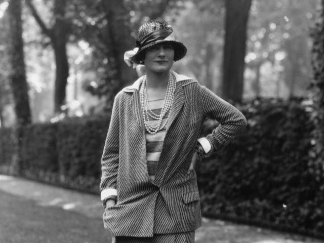 Apple TV выпустят сериал о жизни культовых французских дизайнеров