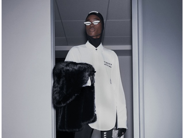 Alexander Wang устроили благотворительную распродажу архивных коллекций за 13 лет