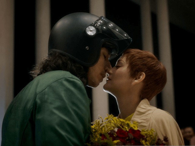 Вышел трейлер драмы "Аннетт" с Адамом Драйвером и Марион Котийяр в главных ролях