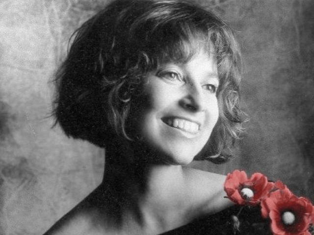 Про співачку українського походження Квітку Цісик знімуть біографічний музичний фільм