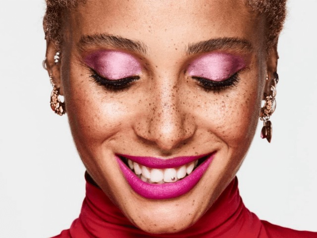 Адвоа Абоа выпустила косметику в поддержку ментального здоровья