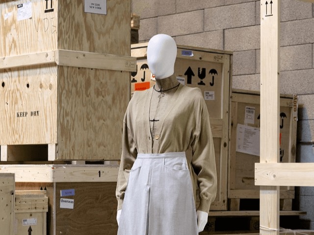 В Париже откроется первая художественная выставка Мартина Маржелы