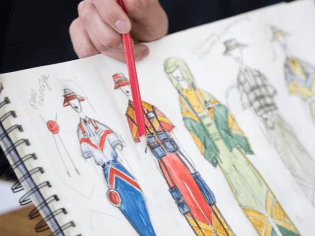 Украинские дизайнеры разработали униформу для коммунальных служб Киева