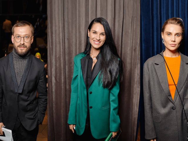 Бренд Six представил коллекцию в формате камерного транк-шоу. Так делали Дома моды 50 лет назад