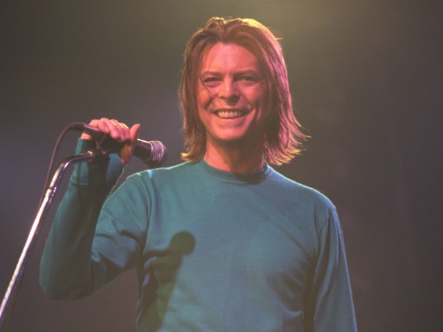 Слушайте: Вышел неизданный альбом Дэвида Боуи Toy 2001 года