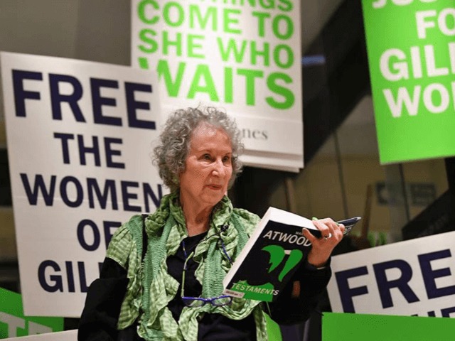 Маргарет Этвуд о новой книге "Заветы", изменениях климата и гендерном равенстве