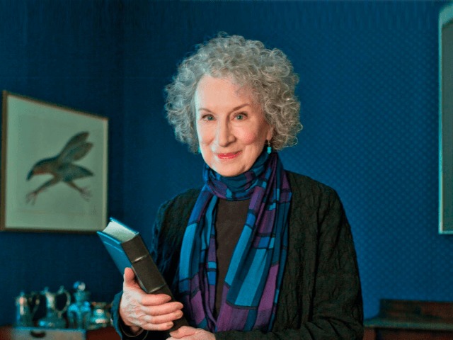 "Рассказ служанки": О писательнице Маргарет Этвуд выпустят документальный фильм 