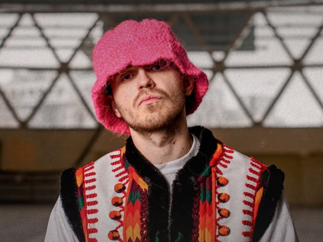 Річ дня: Де придбати таку ж панаму, як у Kalush Orchestra, у якій гурт виграв "Євробачення"