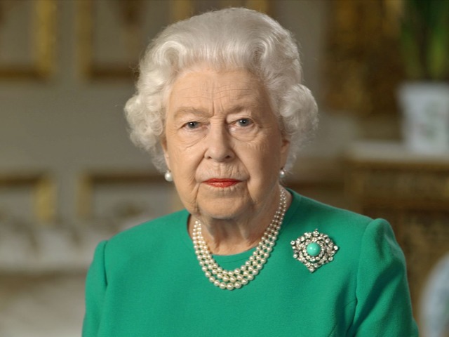 Елизавета II завела еще одну собаку, и это не корги