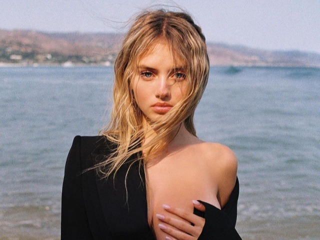 17-летняя дочь Хайди Клум снялась с полуобнаженной грудью. Фото тут же захейтили 