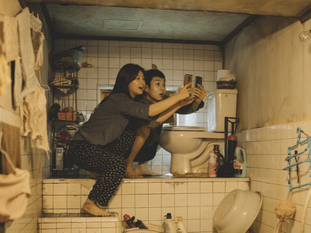 Команда фильма "Паразиты" выпустила фоны для Zoom-звонков