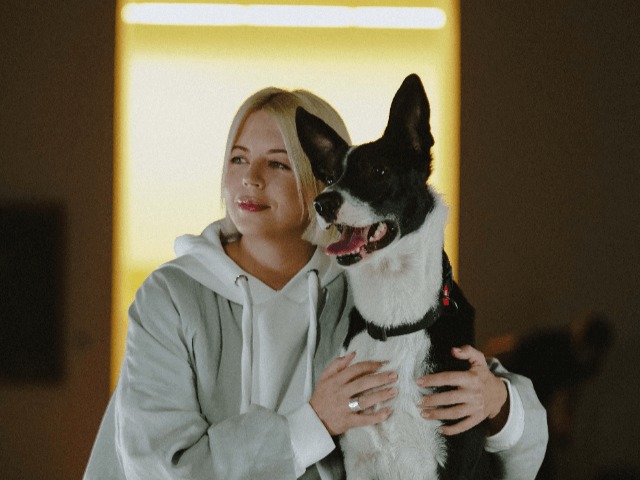 Onuka, Kadnay и другие звезды призвали взять собаку из приюта