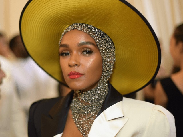 Слушайте: Песня Жанель Монэ Stronger о гражданских правах и свободах