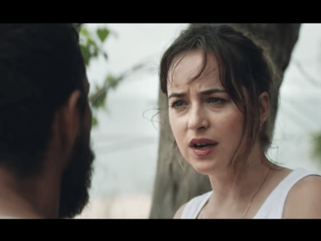 Смотрите: Дакота Джонсон и Шайа Лабаф в трейлере фильма "Сокол из арахисовой пасты"