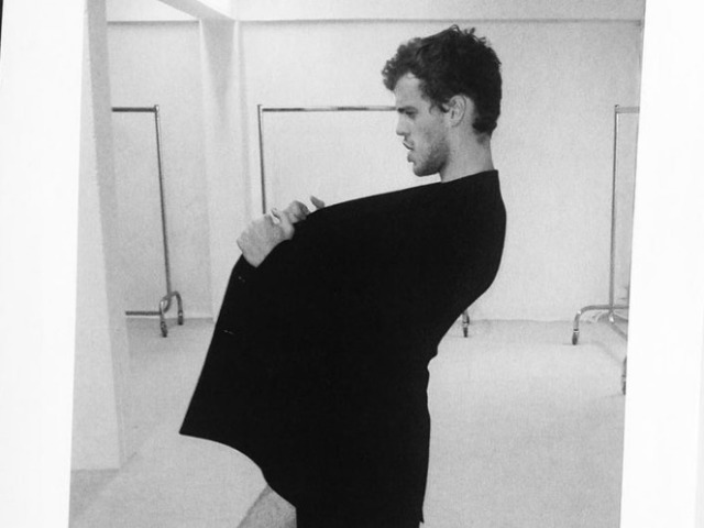 Серый кардинал Margiela и Celine: Что известно о новом креативном директоре Bottega Veneta Матье Блази