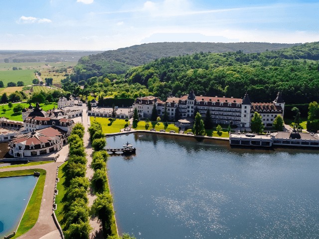 5 лучших загородных комплексов для восстановления сил