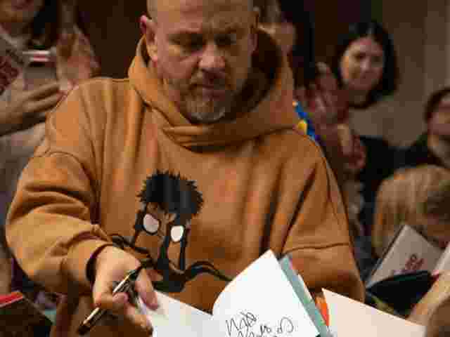 Учасник гурту «ТНМК» вирушає в книжковий європейський тур 