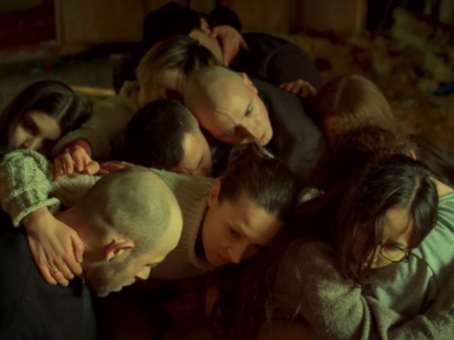 Слухайте: Польські виконавці переклали пісню "Обійми" гурту "Океан Ельзи". Кліп доповнили кадрами подій в Україні