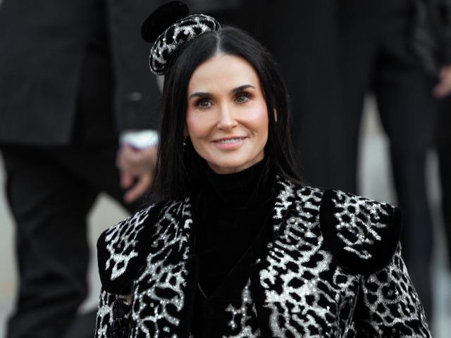 Зіркові гості показу Schiaparelli: ексклюзивні кадри для L’Officiel Online