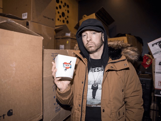 Паста с томатным соусом и тефтельками: Эминем открывает ресторан быстрого питания Mom's Spaghetti