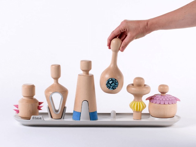 В Израиле создали игрушки, помогающие детям справиться с психологическими травмами