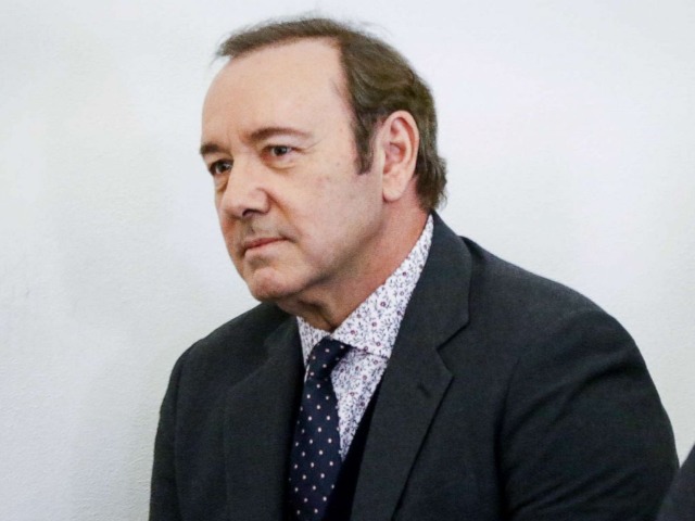 За срыв съемок "Карточного домика" Кевин Спейси заплатит $ 31 миллион