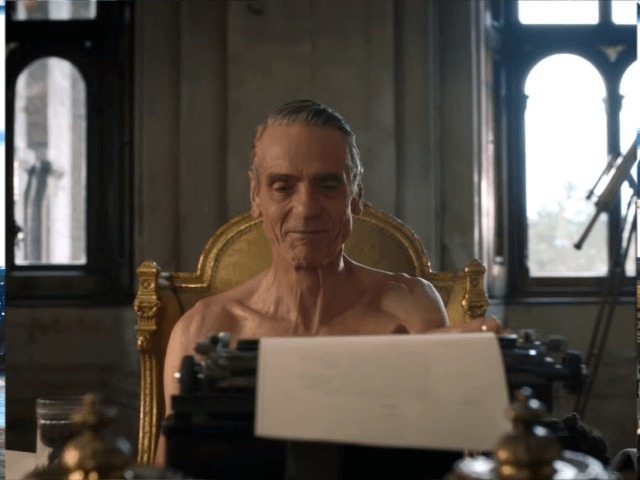 Джереми Айронс в новом сериале канала HBO о супергероях вселенной DC