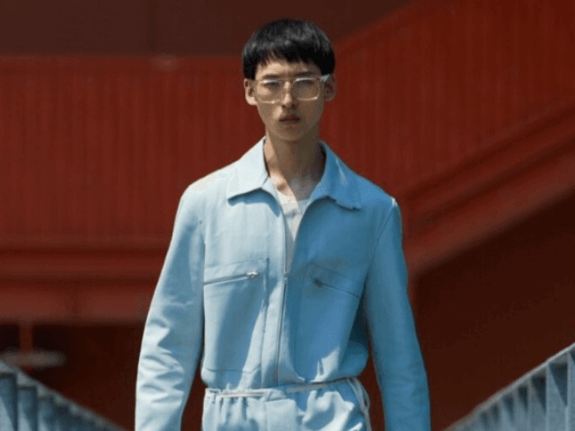 В поисках нового времени: показ Ermenegildo Zegna весна-лето 2022