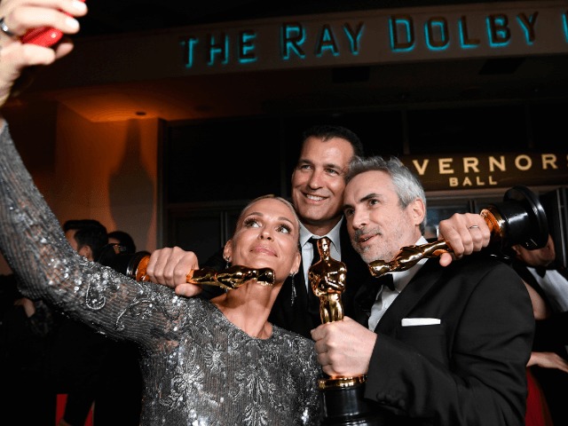 Трогательные речи и зажигательные песни: Лучшие моменты “Оскара — 2019”