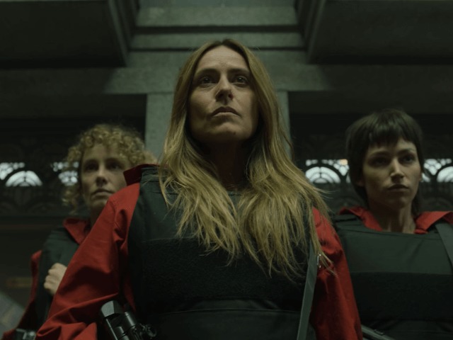 Штурм банка и уловки грабителей в трейлере 5-го сезона "Бумажного дома"