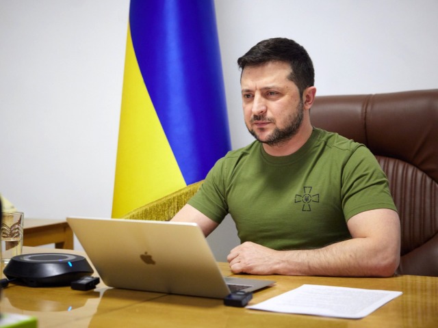 Зеленського запросили виступити з відеопромовою на "Оскар — 2022". Ідею розглядають