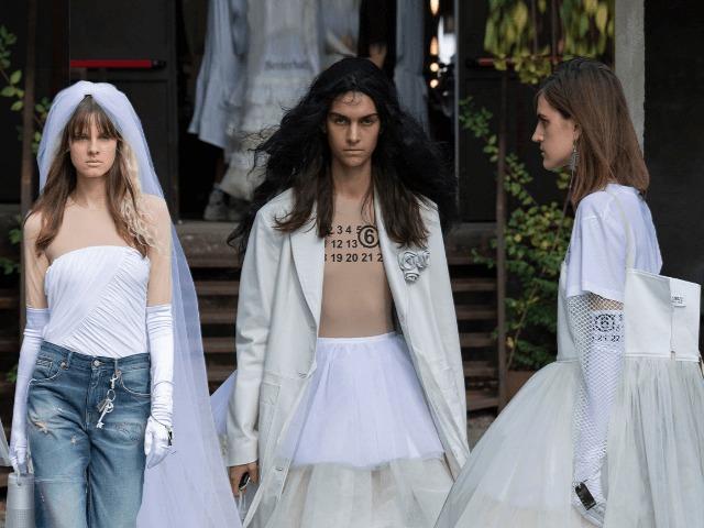 MM6 Maison Margiela посвятили коллекцию Джону Леннону и Йоко Оно