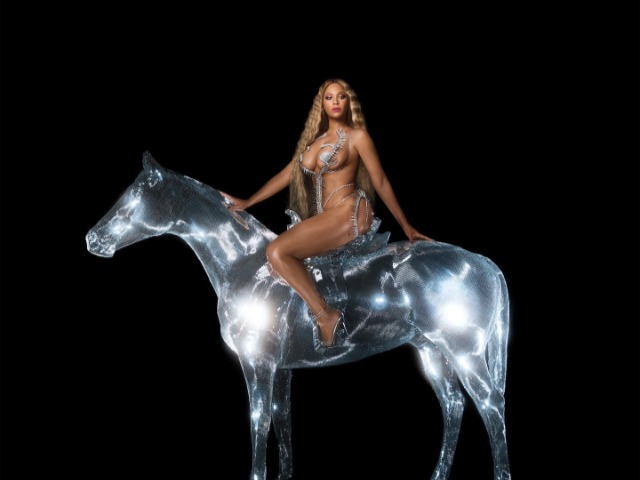 Легенда про леді Годіву: Бейонсе представила обкладинку до нової платівки Renaissance 