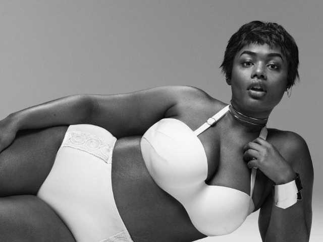 Пример для вдохновения: Темнокожая плюс-сайз-модель Precious Lee, покорившая Донателлу Версаче