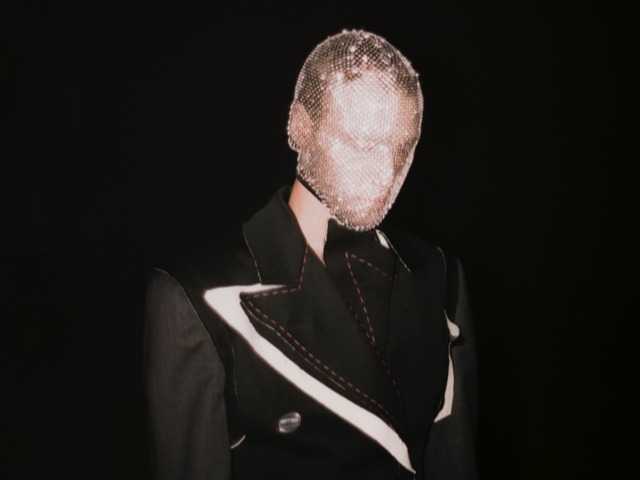 Макс Барских выпустил новую песню «No Exit» в рамках проекта Recycling