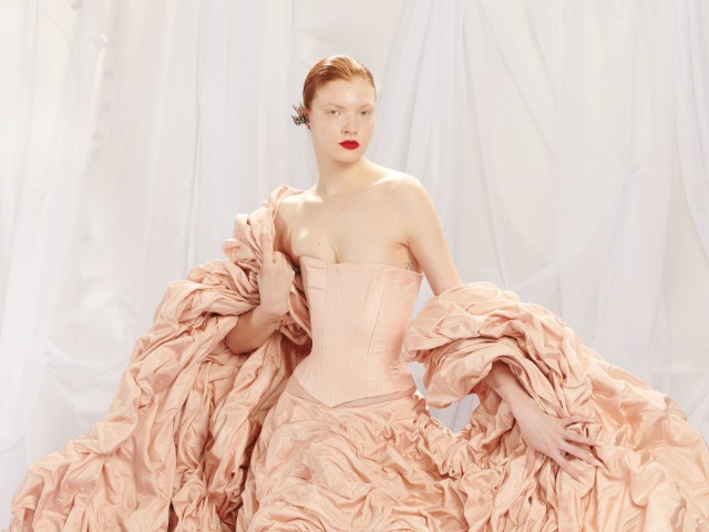 Неделя Haute Couture: Гленн Мартенс представил кутюрную коллекцию для Jean Paul Gaultier