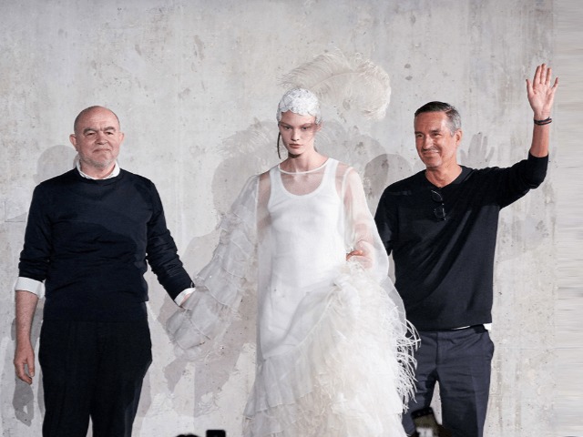 Dries Van Noten выпустили документальный фильм о работе с Кристианом Лакруа   