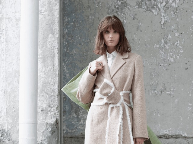 Буколики: Стеганные вручную вещи и устойчивые техники в круизной коллекции Przhonskaya