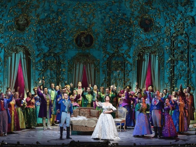 Метрополитен-опера теперь показывает спектакли онлайн