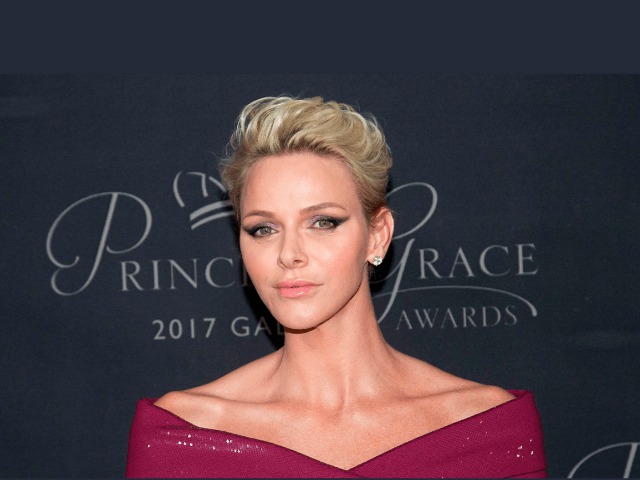 Образ дня: Княгиня Монако Шарлен надела юбку от украинского дизайнера