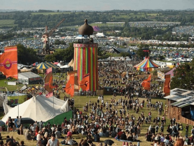 Музыкальный фестиваль Гластонбери пройдет онлайн